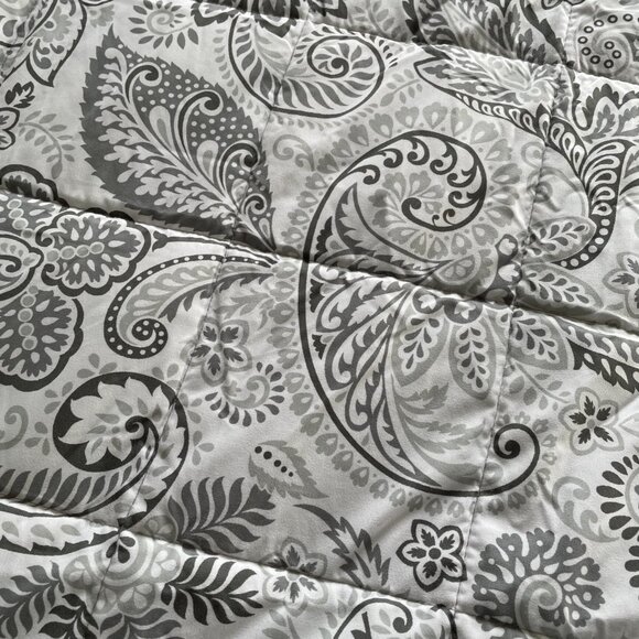 Oversize Comforter - Picture 3 of 4